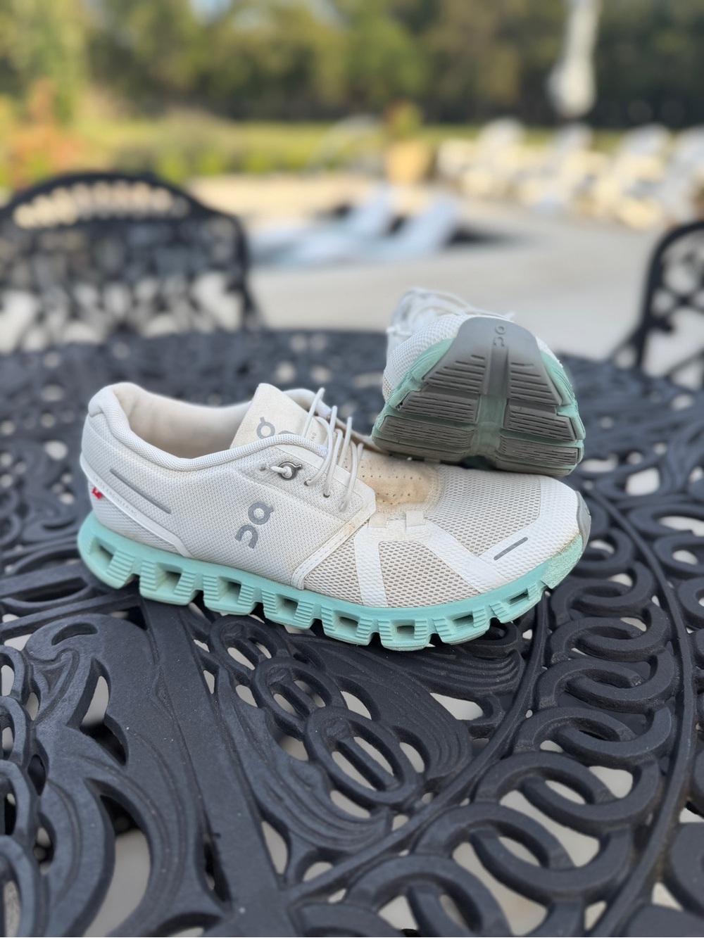 On Running Women’s Sneakers in White and Mint